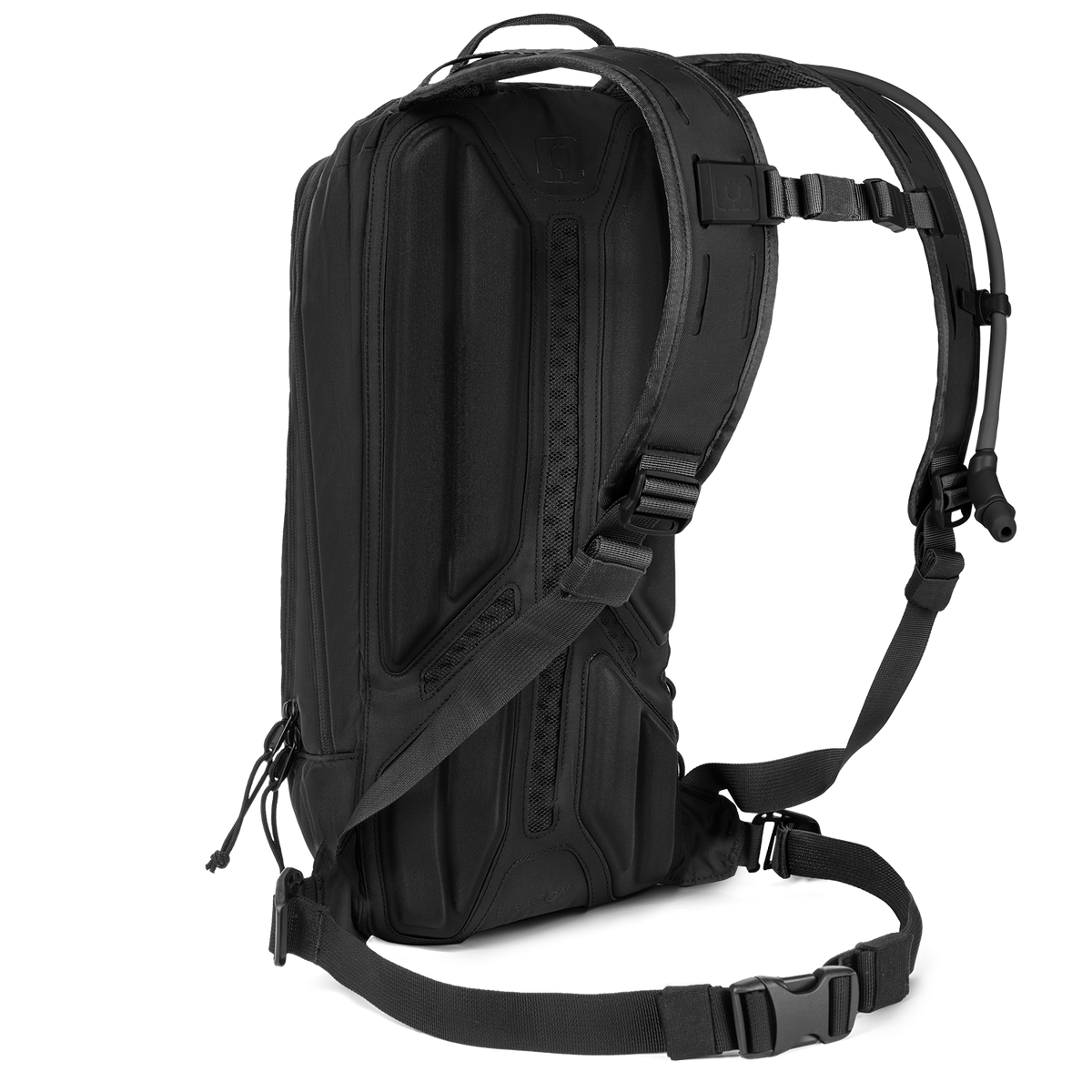 paragon-hydration-pack-l5 Paragon_Black_Quarter.png
